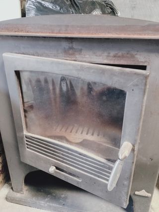 Estufa leña antigua - Hierro