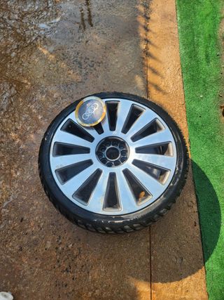 4 Llantas Audi S8 19" + 2 Neumáticos