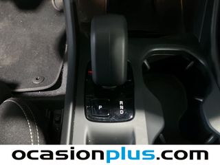 Volvo XC40 B3 G Momentum Pro Auto 120 kW (163 CV)