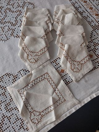 Mantel bordado lino blanco y marrón