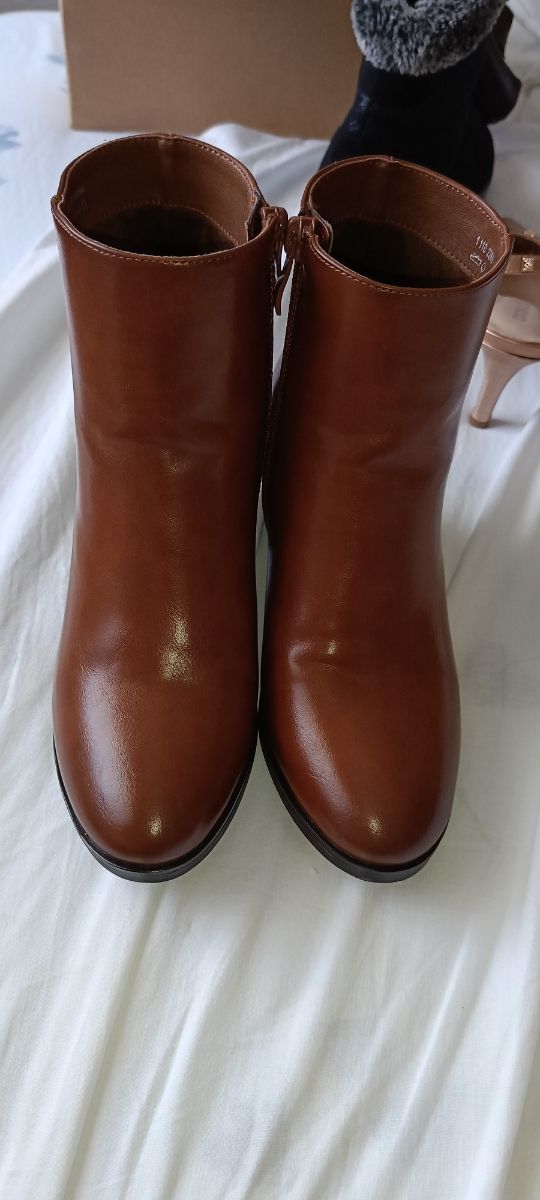 Botines marrones mujer tacón