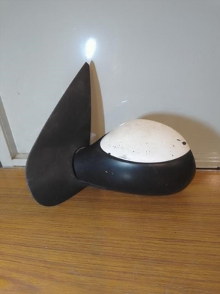 Retrovisor izquierdo Peugeot 206 (1998) 1.