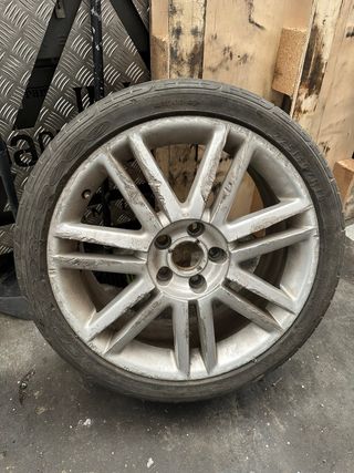 Llanta Audi A8 18" usada