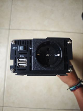 Inversor de corriente 2000W 12V-220V