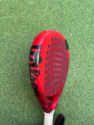 Pala Padel Wilson Bela V2 PRO ROJA
