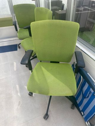 3 Sillas oficina verde URGE VENTA