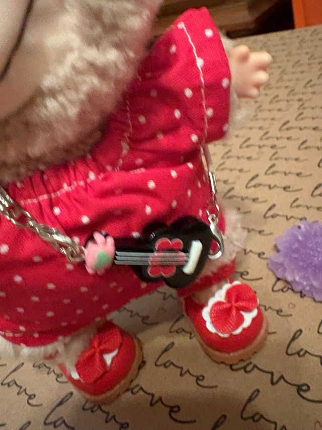 Muñeca Labubu: adorable y tierna