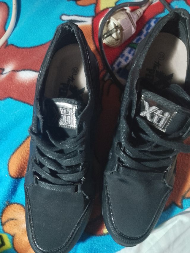 Zapatillas Xti mujer negras 39