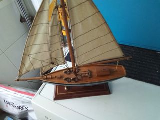 Maqueta velero miniatura