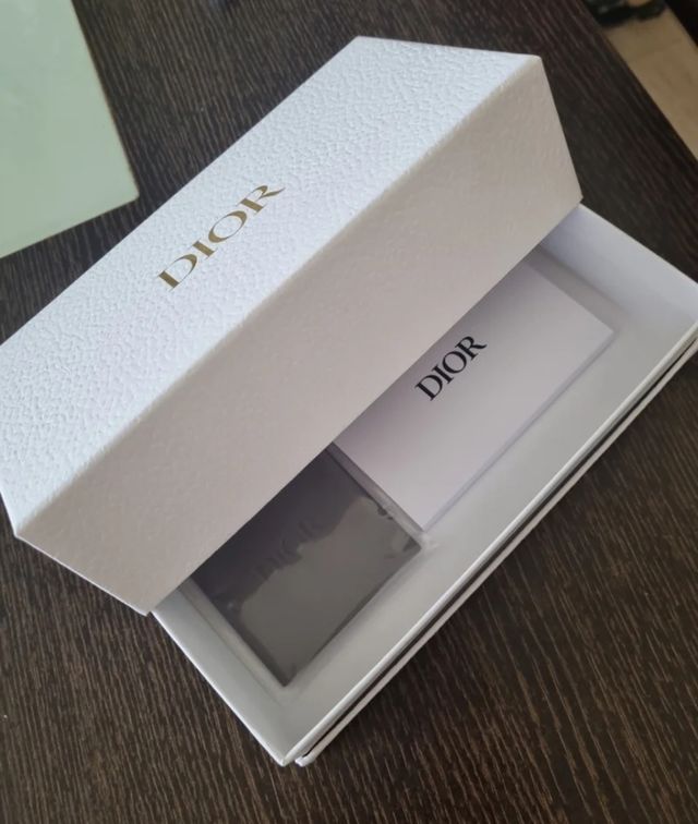 Caja Dior Blanca