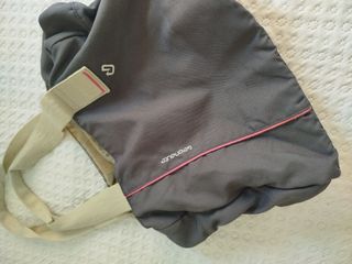 Bolsa deportiva gris