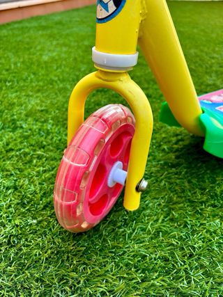 Patinete infantil Mickey Mouse