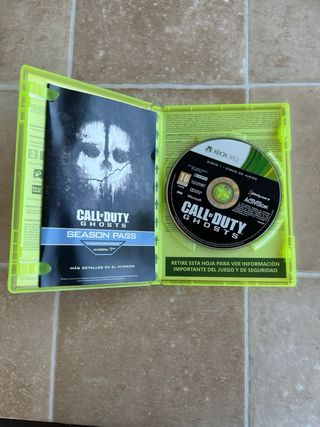 2x Call of Duty Xbox 360 - Ghosts & Advanced Warfa