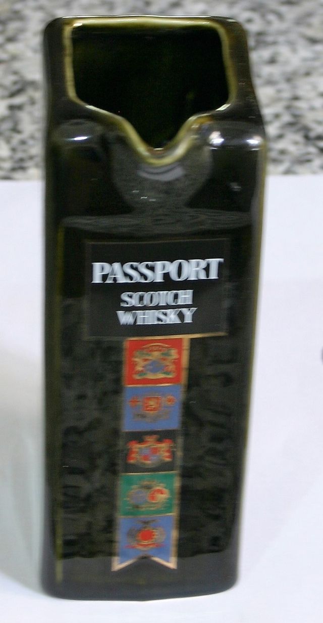 Jarra Whisky Passport Escocés