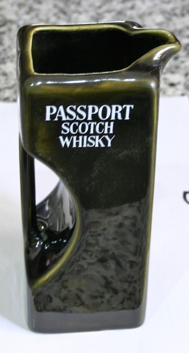 Jarra Whisky Passport Escocés