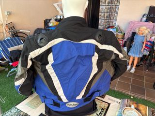 Cazadora  Racing Pro-Sport vendo o cambio por algo