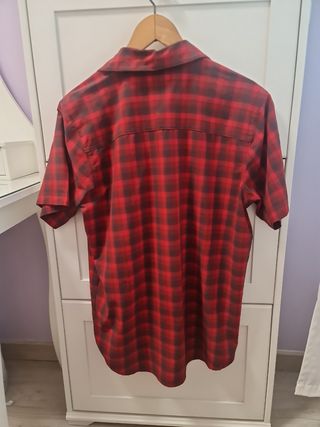 Camisa Columbia roja y negra - Talla M
