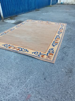 Alfombra salón beige y azul