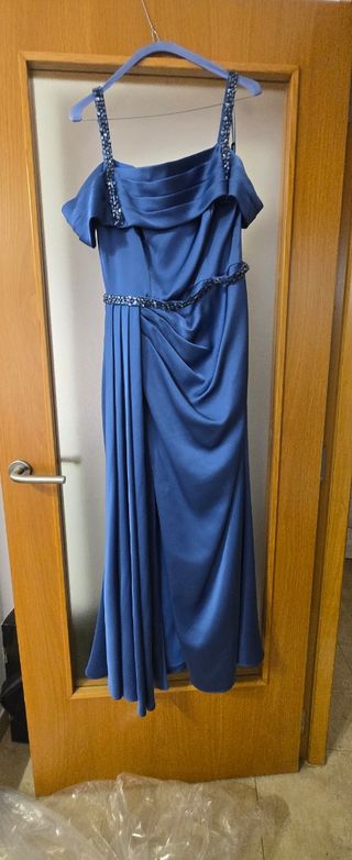 Vestido azul fiesta pedrería plata