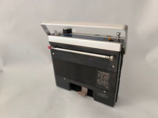 Radio Sony FM/MW/LW 68 - Portátil