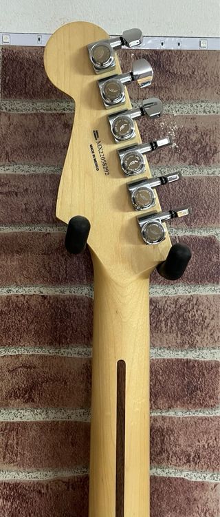 Fender Stratocaster Player Plus - Guitarra