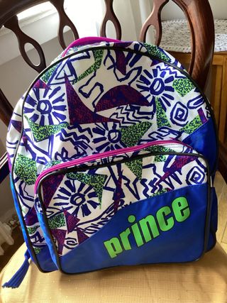 Mochila Prince multicolor, perfecto estado.