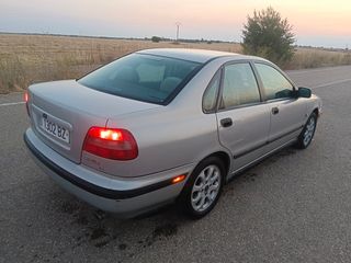 Volvo S40 1.6 ie 16v
