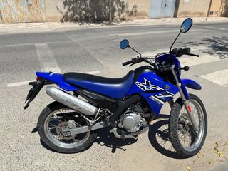 Yamaha XT 125 R