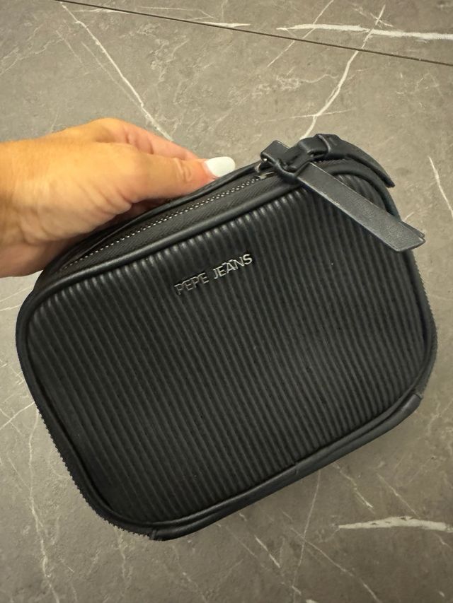 Pepe Jeans - Borsetta a tracolla nera