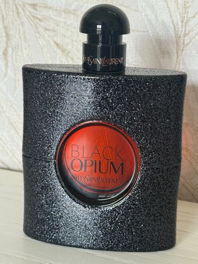 Black Opium perfume 90ml