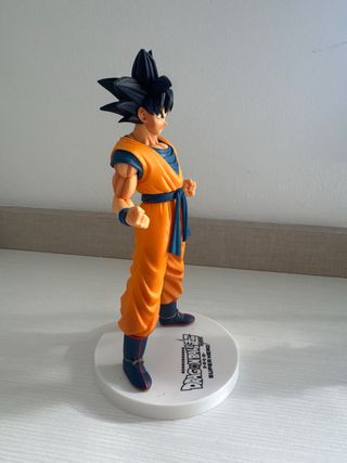 Figura Son Goku Dragon Ball Super Hero