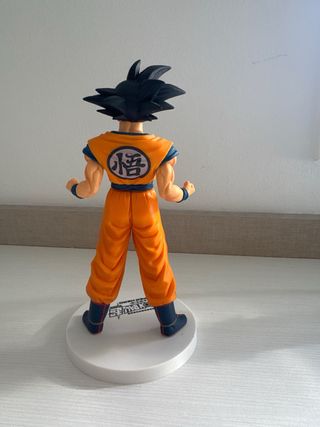 Figura Son Goku Dragon Ball Super Hero