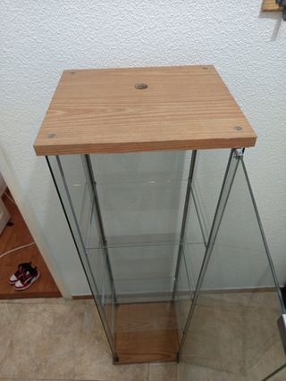 Vitrina expositora IKEA
