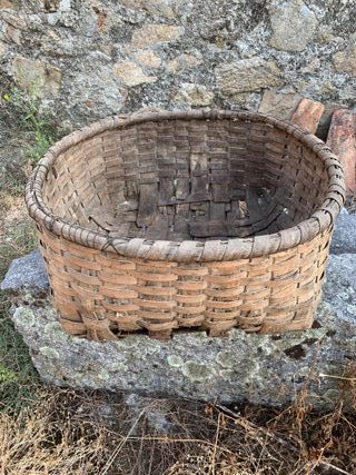 Cesto mimbre antiguo