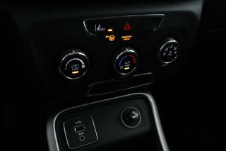 Jeep Compass 1.6 M-Jet Sport FWD