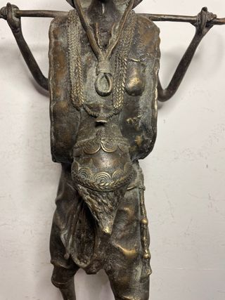 Escultura bronce africana posiblemente Dogón 