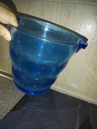 Cubitera azul c/soporte metálico