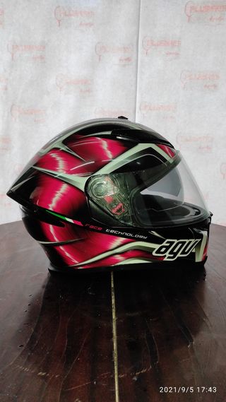 Casco AGV K5: ¡Como nuevo!