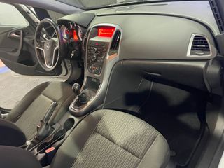 OPEL Astra 1.6 CDTi 110 CV Selective
