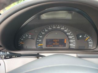 Mercedes-Benz Clase C 2003