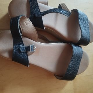 Sandalias negras piel - cómodas