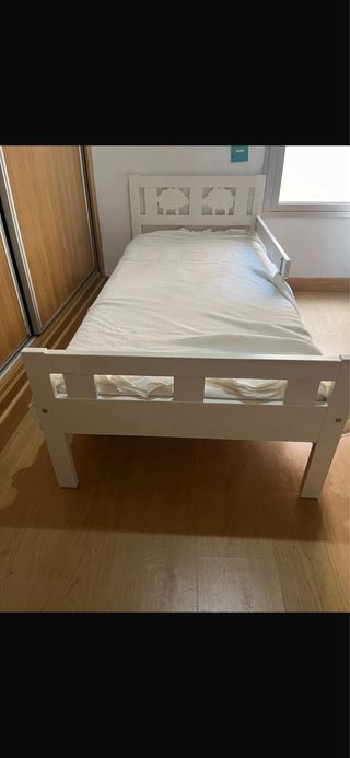 Cama infantil 80cm - Blanca sin estrenar y colchon