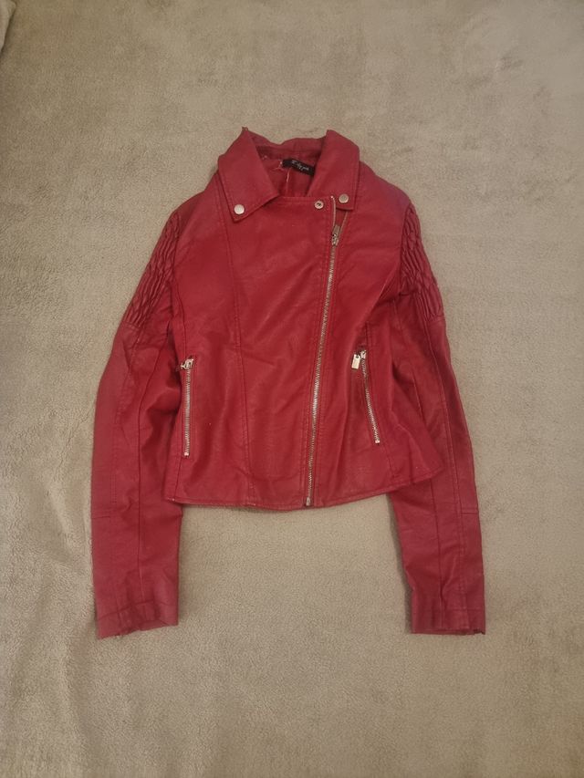 Cazadora roja polipiel