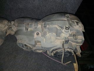 Faros delanteros Mercedes Clase E W210