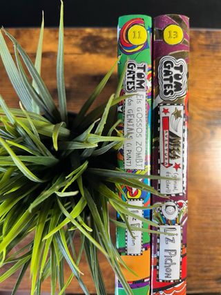 Libros Tom Gates (pack de 2 o sueltos)