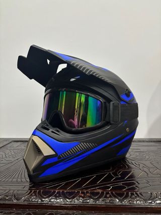 Cascos Motocross 1 rojo, 1 azul