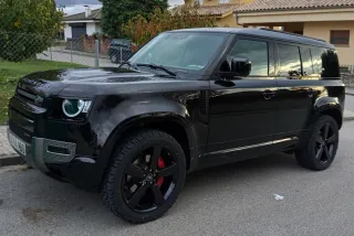 Land Rover Defender 2022