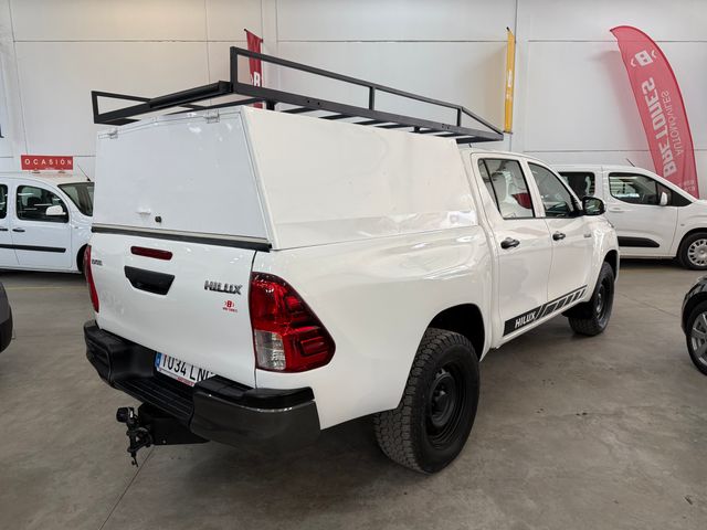Toyota Hilux 2021