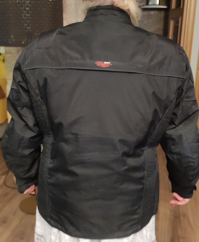 Chaqueta moto mujer negra