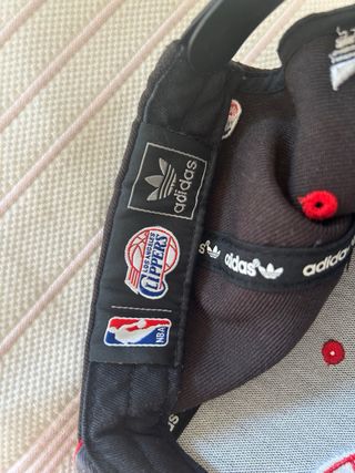 Gorra LA Clippers negra y roja